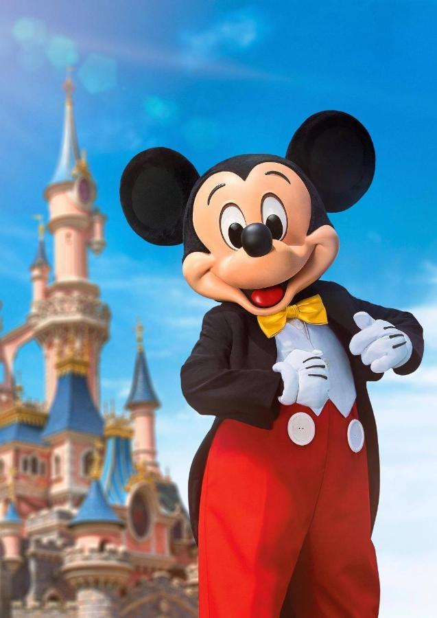 Disneyland Paris 1 Mile Серри Экстерьер фото
